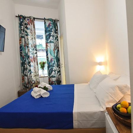 La Dimora Di Artemide B&B Nápoly Kültér fotó